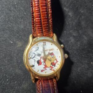 Armitron Musical Quartz Wristwatch Tazmanian Devil Leather Band